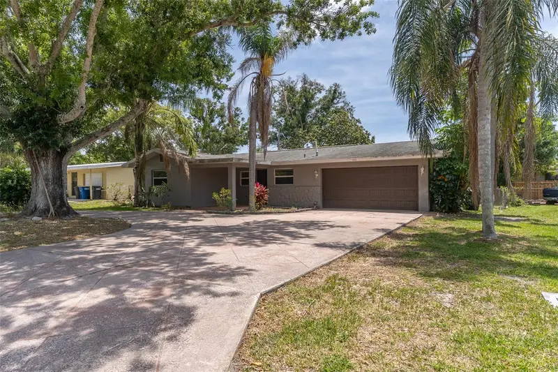 1447 Fairmont St, FL