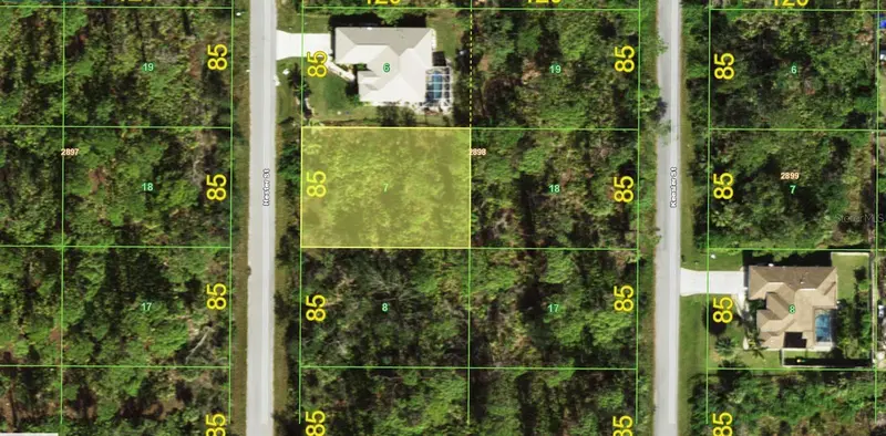 1274 Hester St, FL