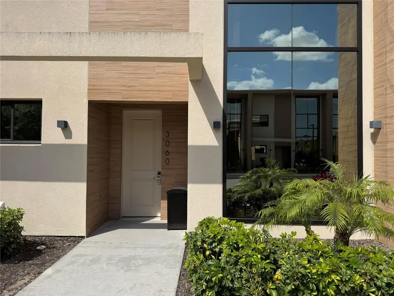 3060 Rockefeller Way #156, FL