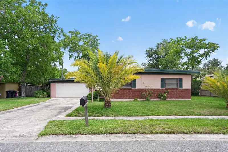 580 Gardenia Cir, FL