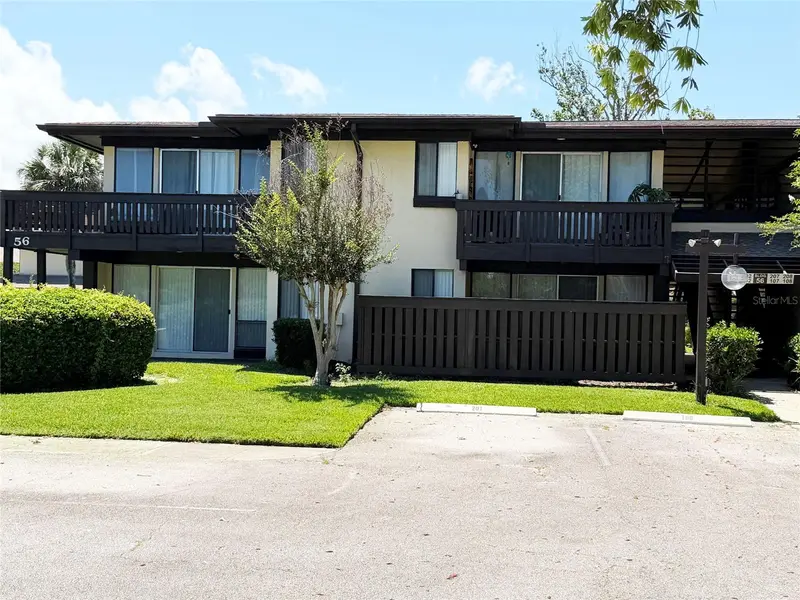 56 Club House Dr #101, FL