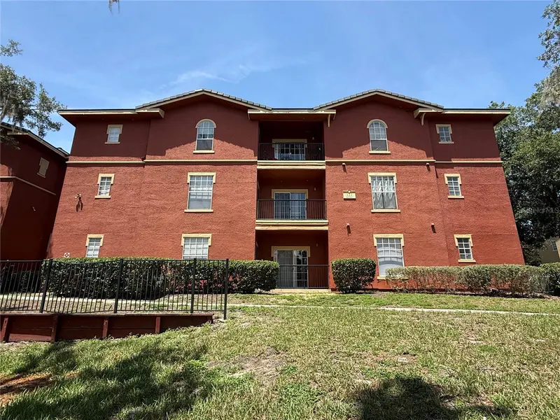 122 Vista Verdi Cir #324, FL