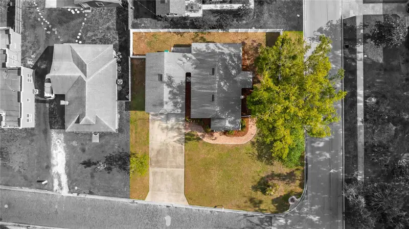 46 W Vining St, FL