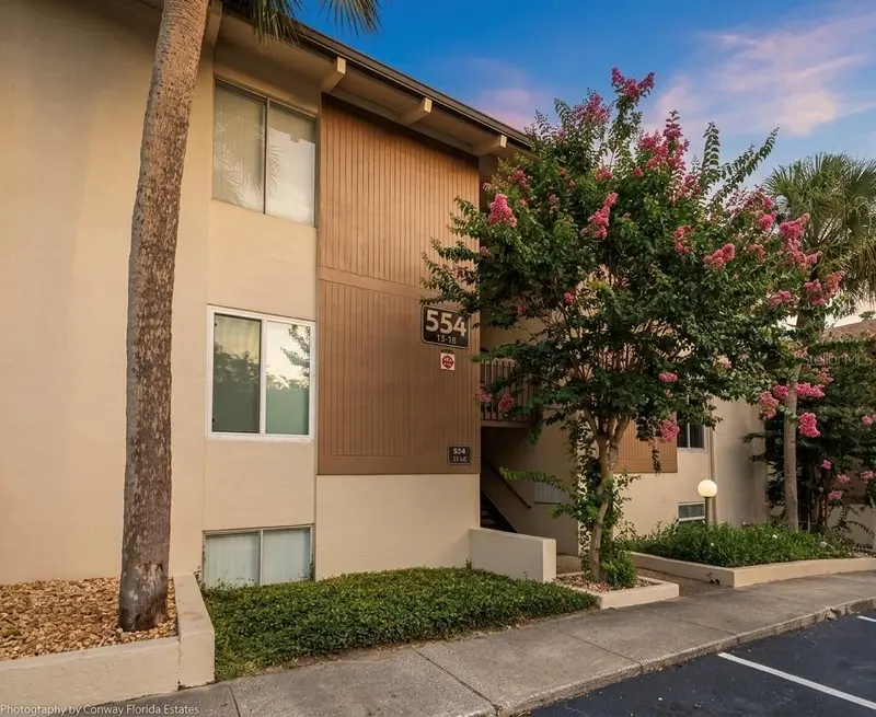 554 Orange Dr #15, FL
