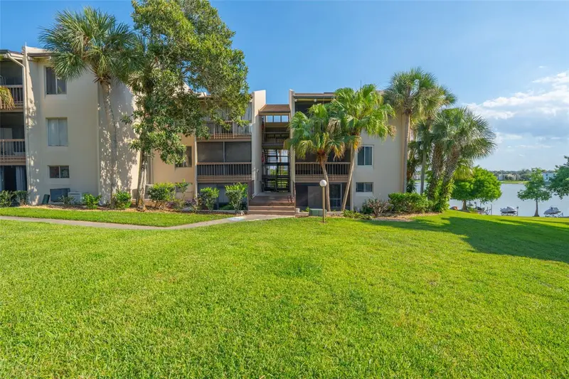 574 Orange Dr #76, FL