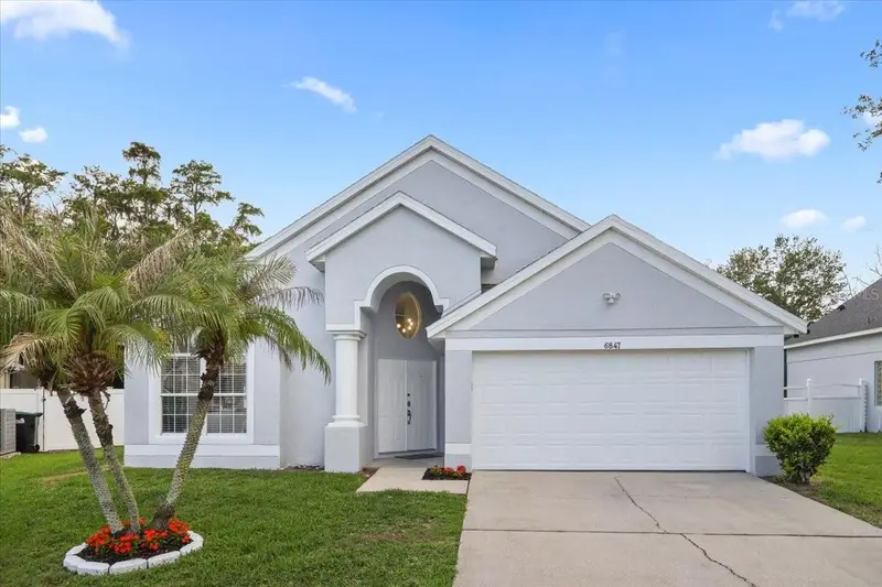 6847 Bouganvillea Crescent Dr, FL