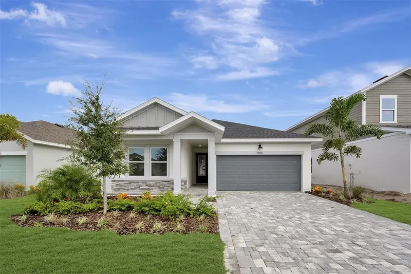 10665 Crescent Creek Xing, FL