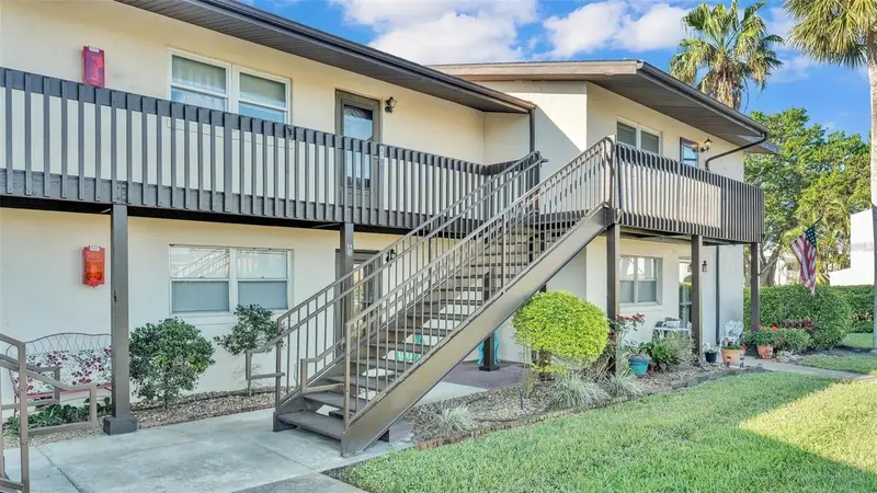 900 Avenue Z Se #A3, FL