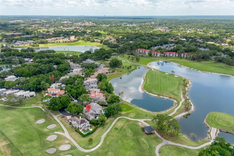 526 Devon Pl, FL