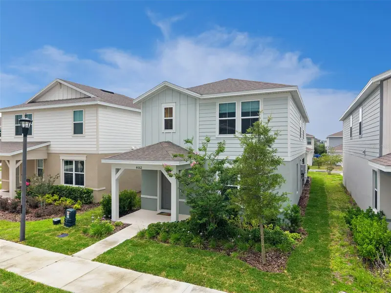4062 Feather Tree Dr, FL