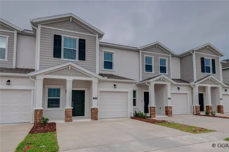 3243 Laurent Loop, FL