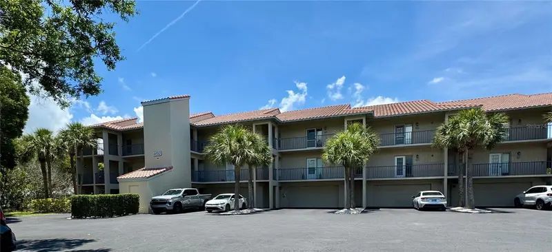 4510 El Conquistador Pkwy #204, FL