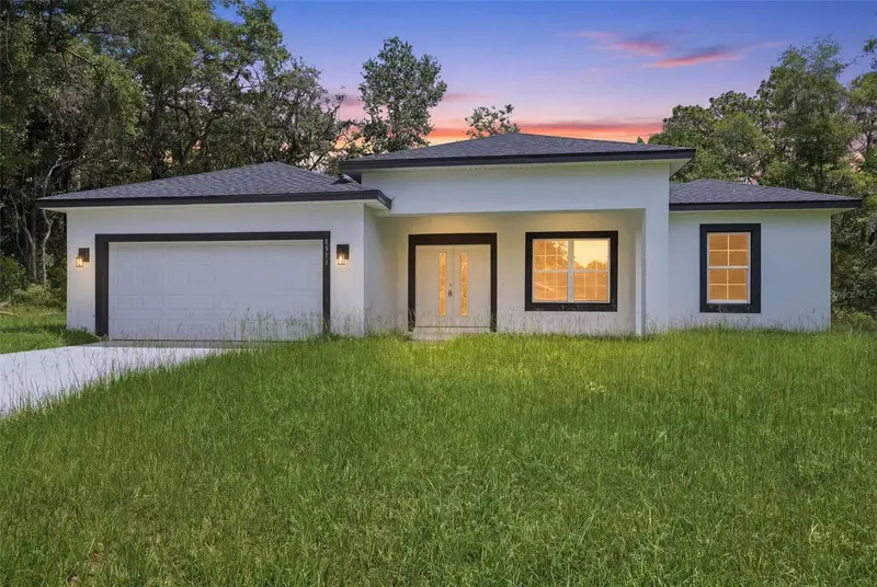 8511 N Golfview Dr, FL
