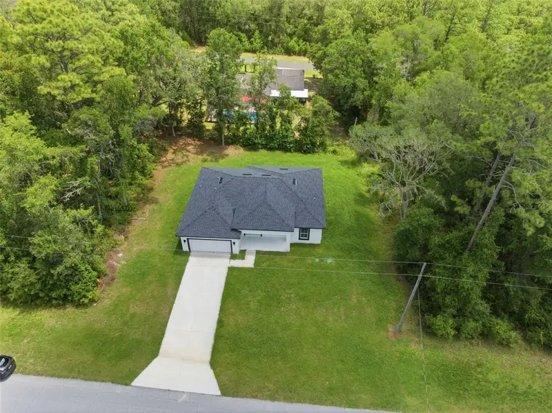 8511 N Golfview Dr, FL