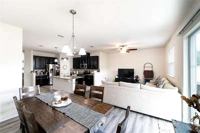 2749 Pleasant Cypress Cir, FL