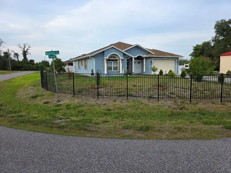 102 Bayamo Dr, FL