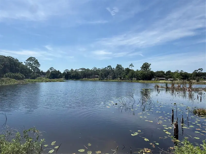 127 Debary Dr, FL