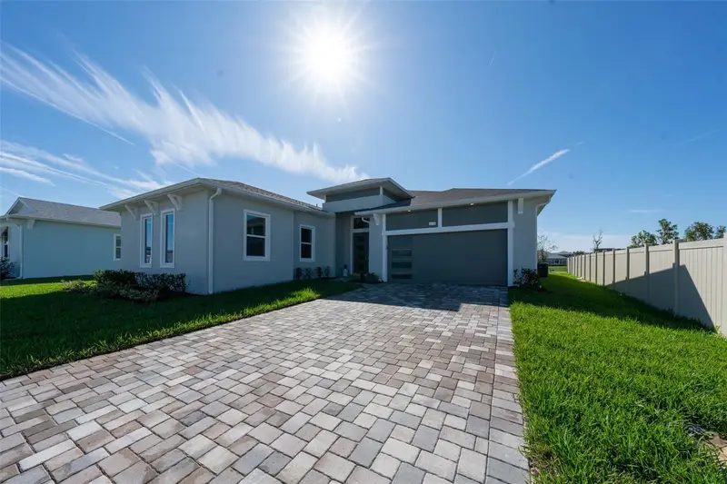 8178 Ivy Stark Blvd, FL