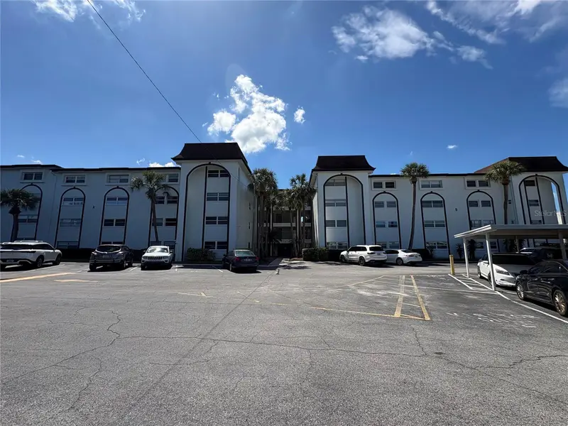2525 W Bay Dr #C34, FL
