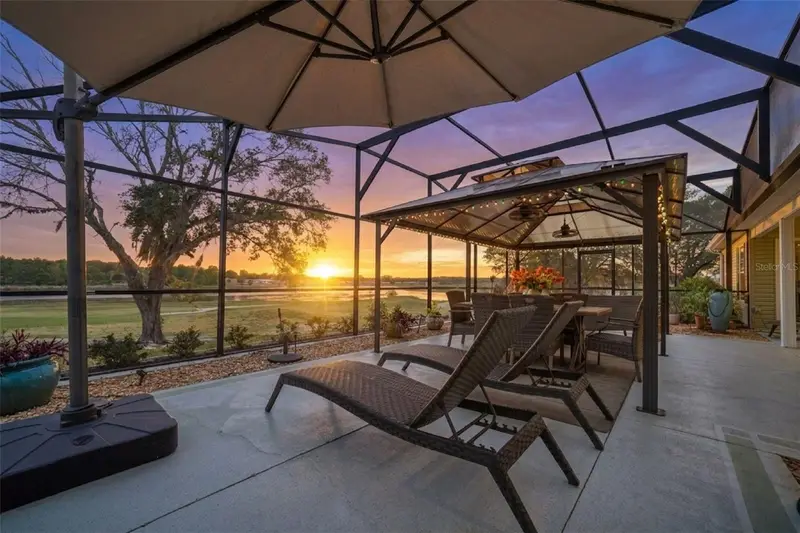 4750 Sawgrass Lake Cir, FL
