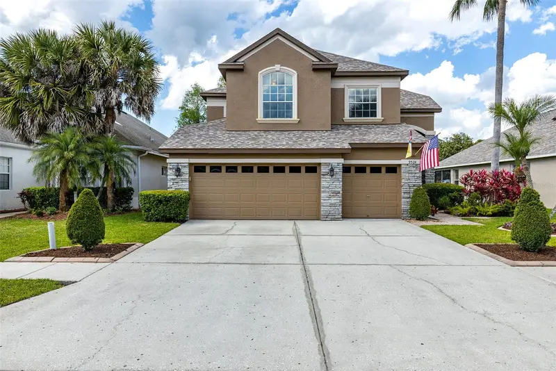 9524 Greenpointe Dr, FL