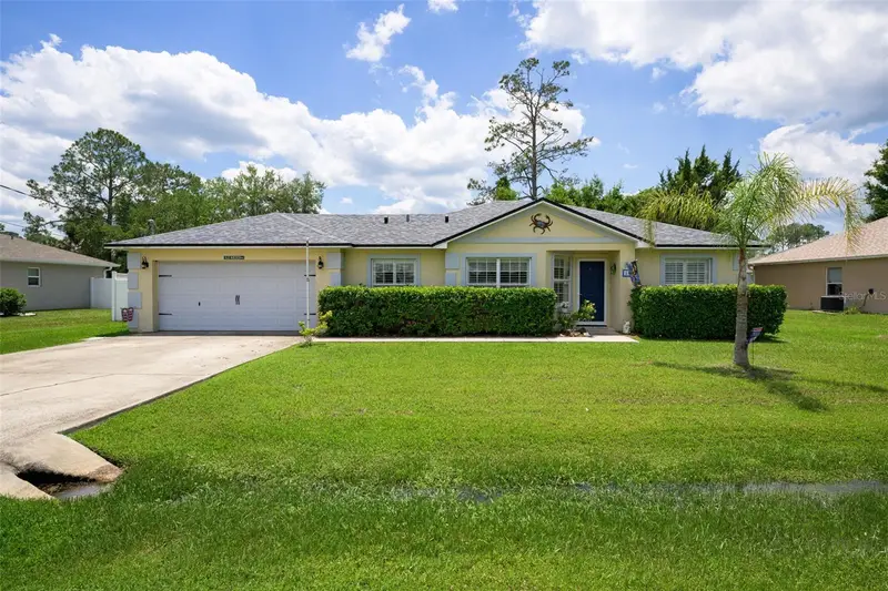 18 Phoenix Ln, FL