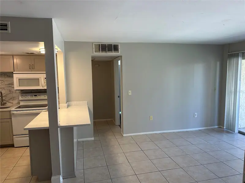 8602 Champlain Ct #88, FL
