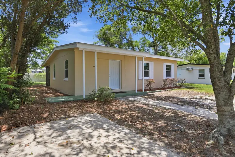 899 Horizon St, FL