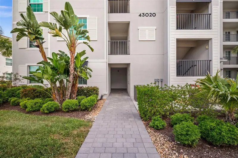 43020 Greenway Blvd #312, FL