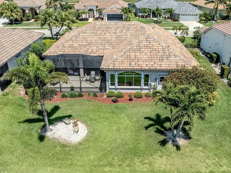 417 Pebble Creek Ct, FL