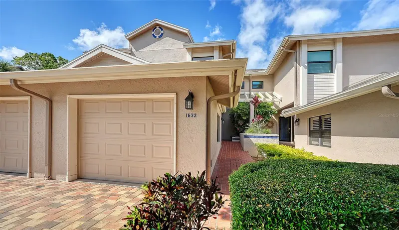 1632 Starling Dr #101, FL