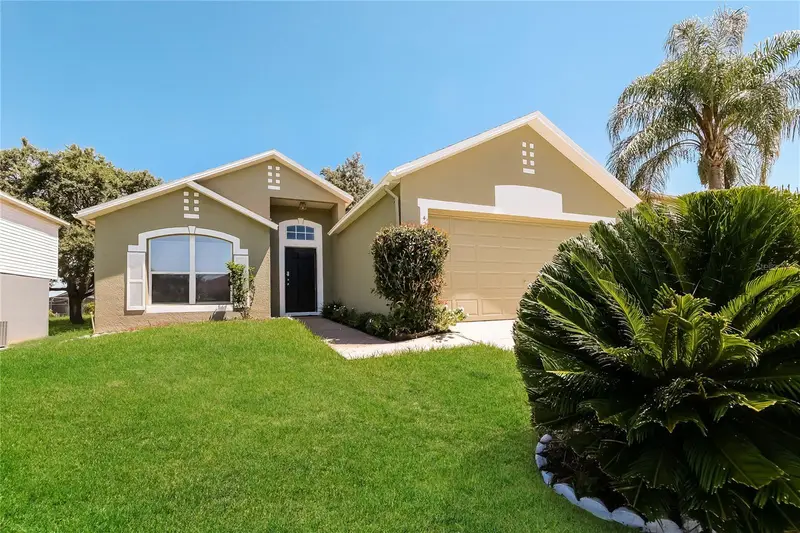 416 Elgin Blvd, FL