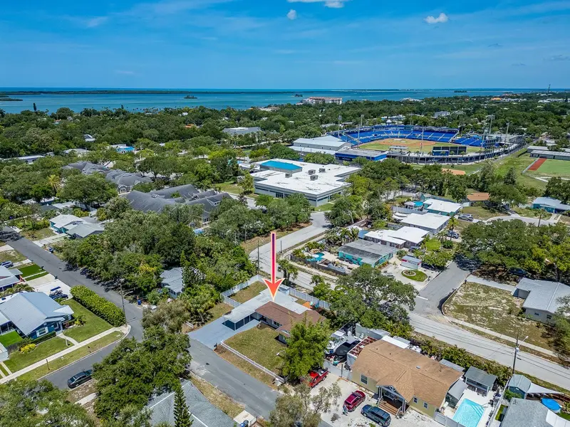 502 Lexington St, FL