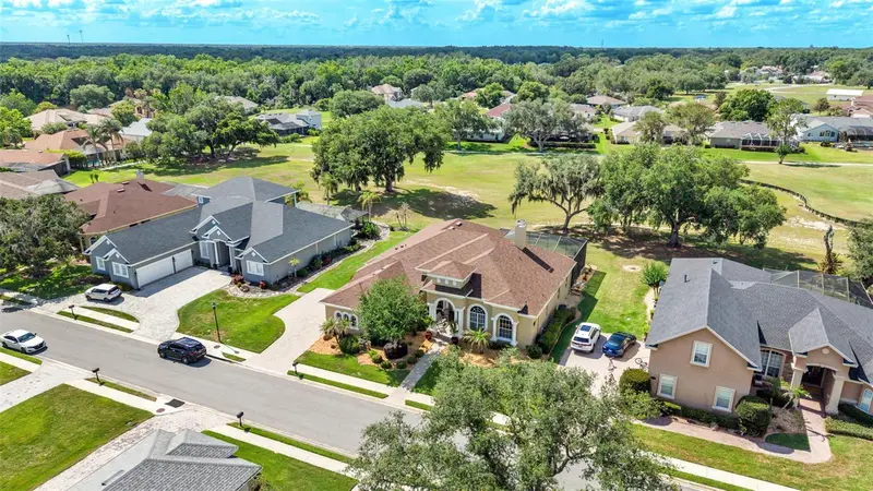 664 Whisper Woods Dr, FL