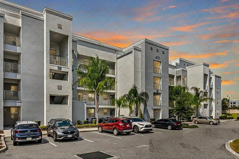 4751 Clock Tower Dr #204, FL