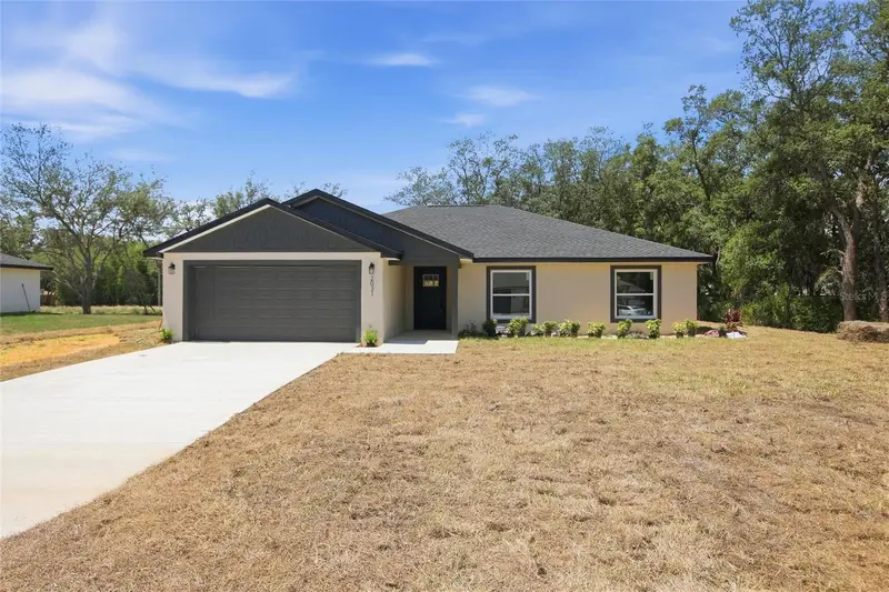 2031 W Myakka Rd, FL