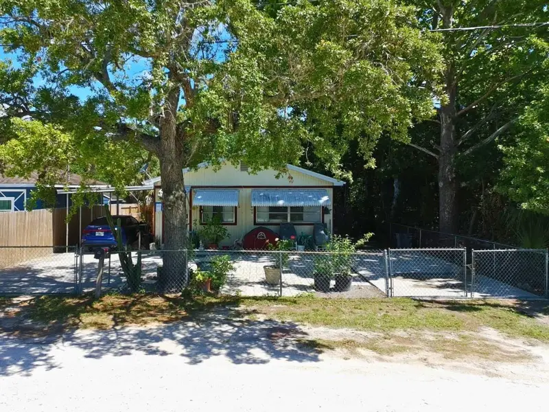 7101 Jeanne Ave, FL