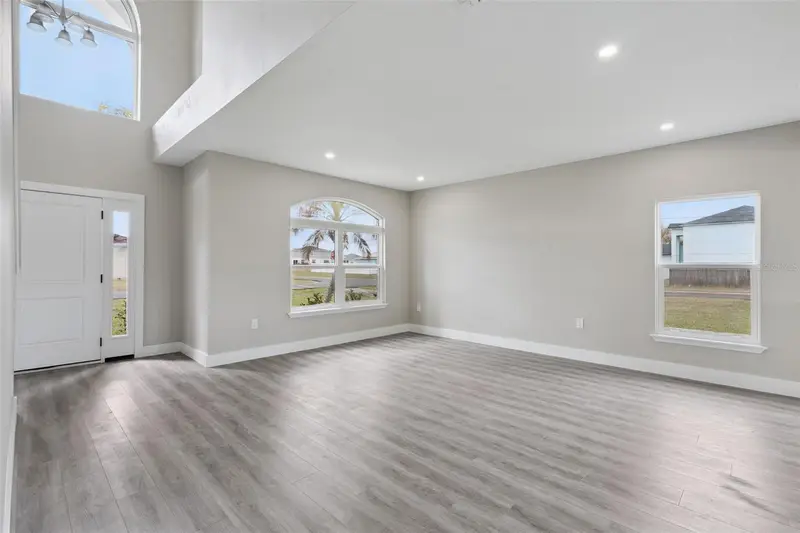 2291 Rio Grande Canyon Loop, FL
