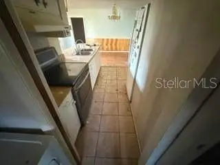 1395 Queen Rd, FL