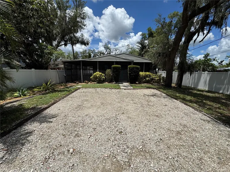2751 72nd Avenue Dr E, FL