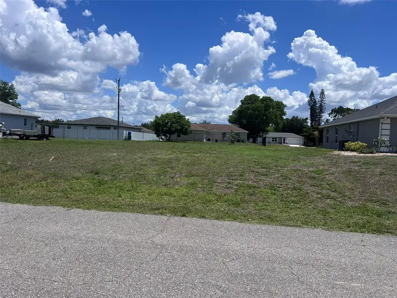 1710 Ne 27th St, FL