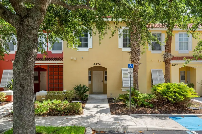 8474 Crystal Cove Loop, FL