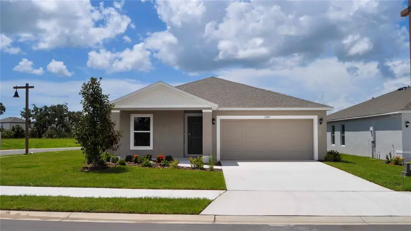 12407 Hopscotch Ave E, FL