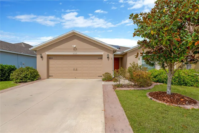 8529 Hunters Fork Loop, FL