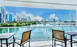 650 Golden Gate Pt #301, FL