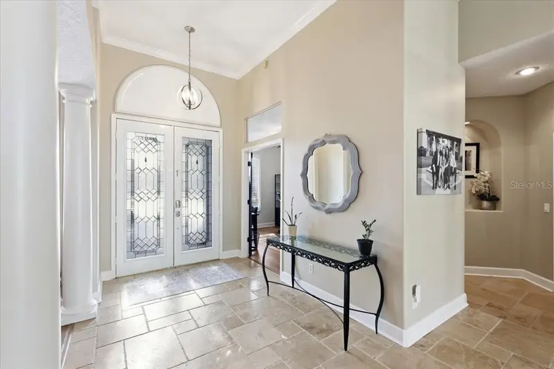 1160 Citrus Oaks Run, FL