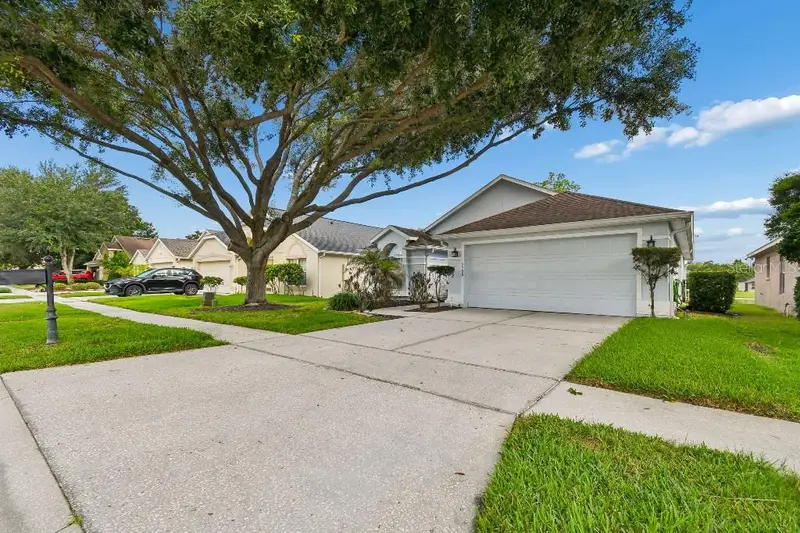 2708 Bellewater Pl, FL