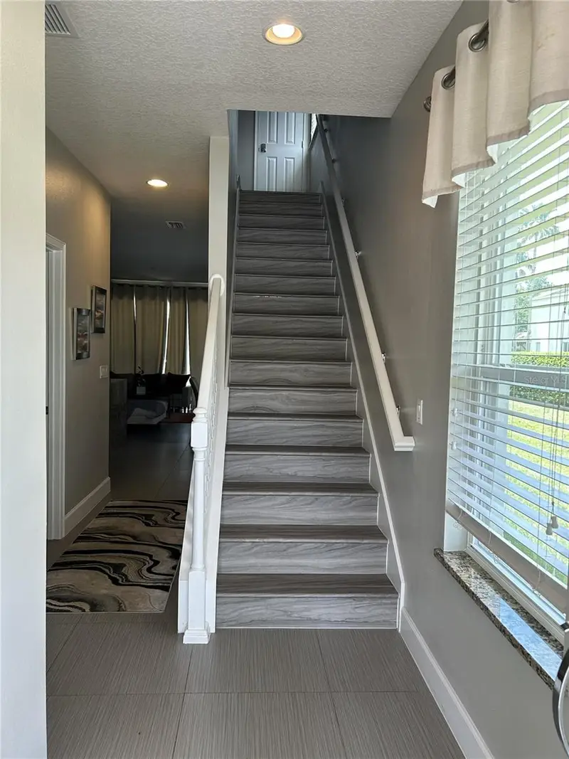 1421 Retreat Cir, FL