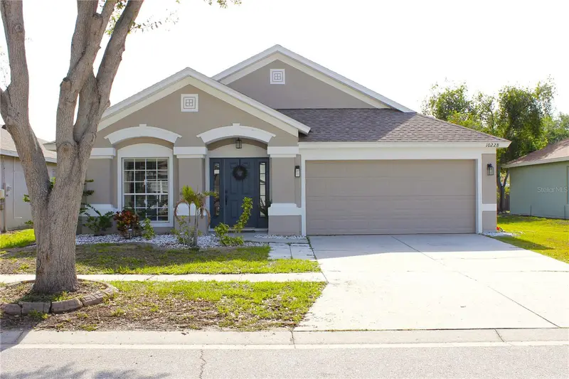 10228 Hunters Haven Blvd, FL