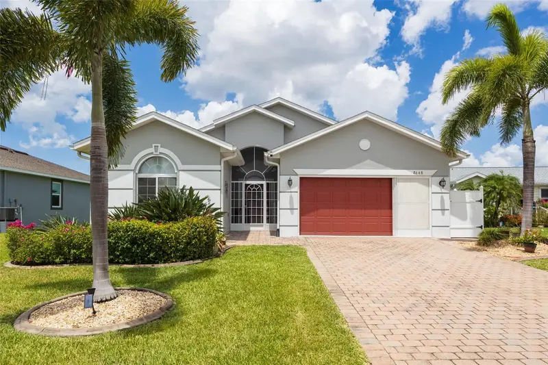 8648 Lake Front Ct, FL